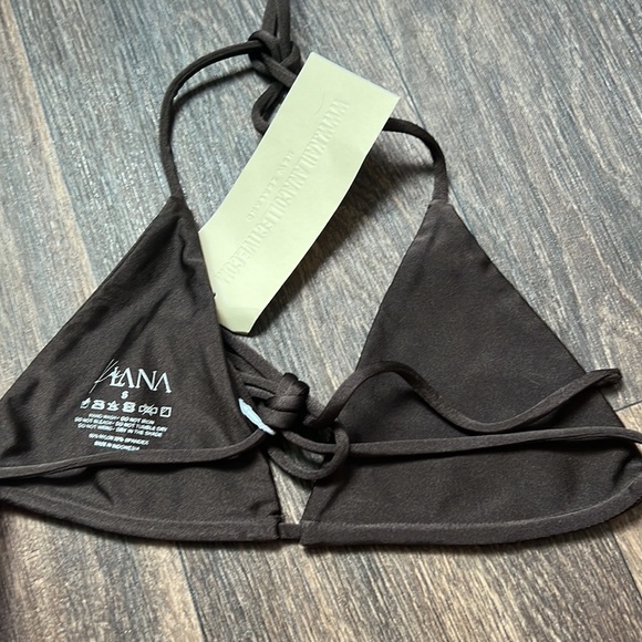 Kailana Bikini Top - Picture 2 of 4